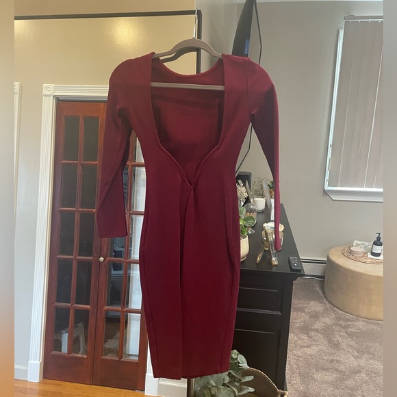 Lulus Long Sleeve Burgundy Backless Midi Dress - Picture 2 of 6